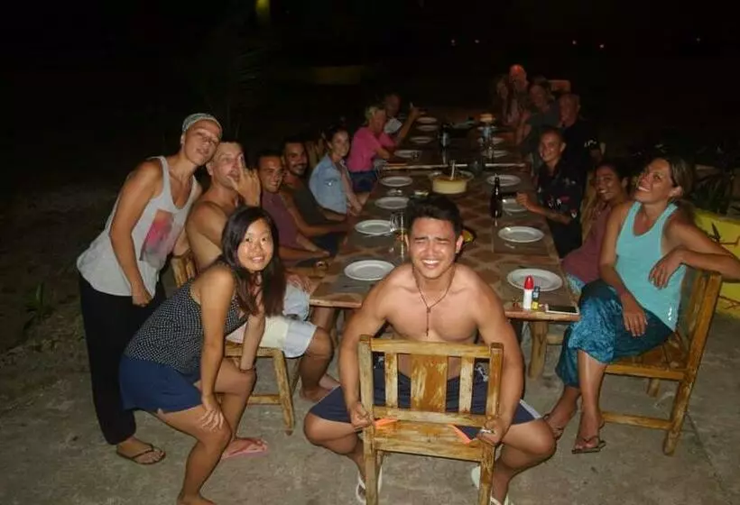 Majatalo 1peace Beach Resort