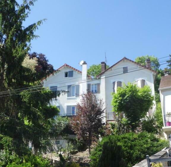 پانسیون Le Panoramique Auvers