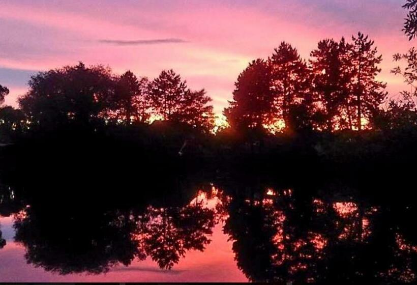 پانسیون Le Panoramique Auvers