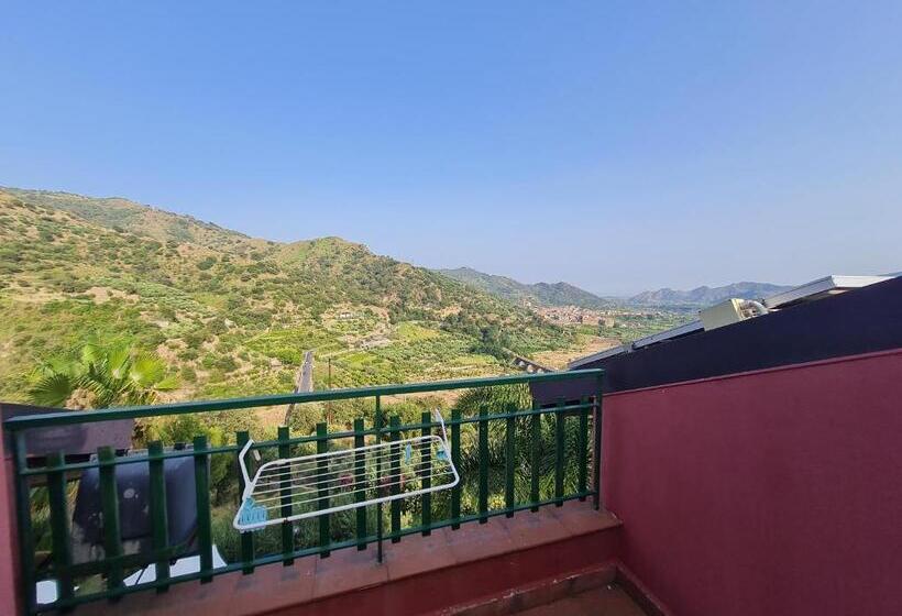 צימר Alcantara Natura Country House