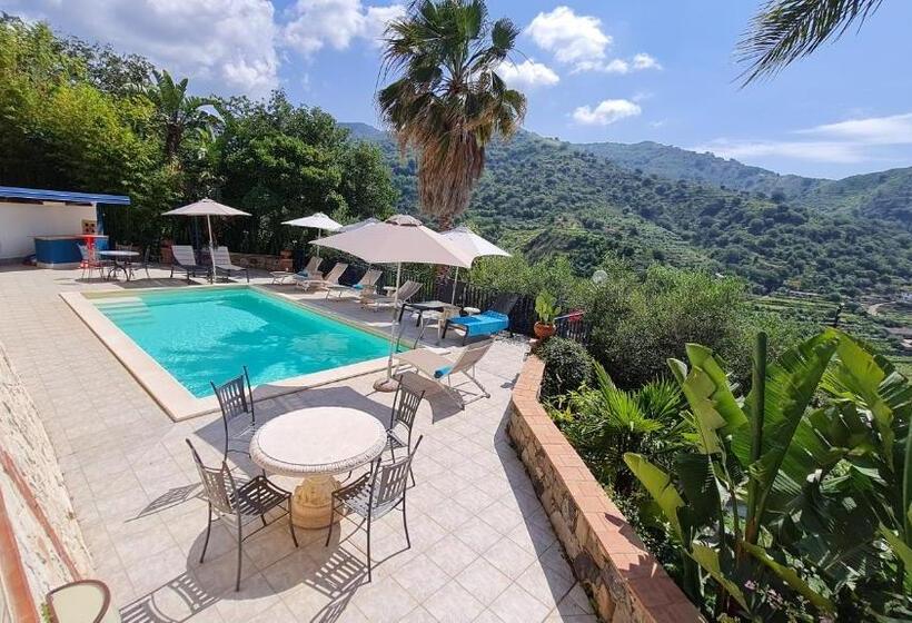 צימר Alcantara Natura Country House