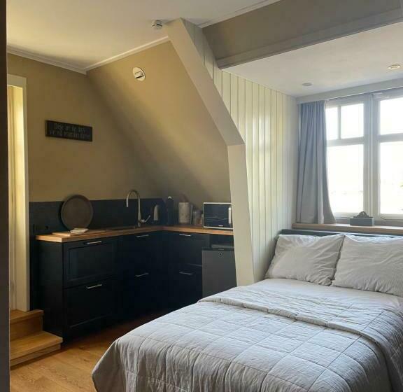 مبيت وإفطار Boven Langs