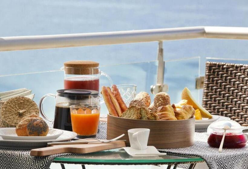 Bed and Breakfast Cali Deluxe Holidays, Sesimbra