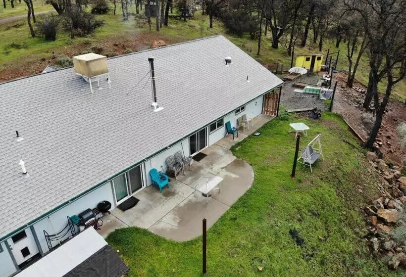 Aamiaismajoitus (B&B) Engvadonia Yosemite B And B