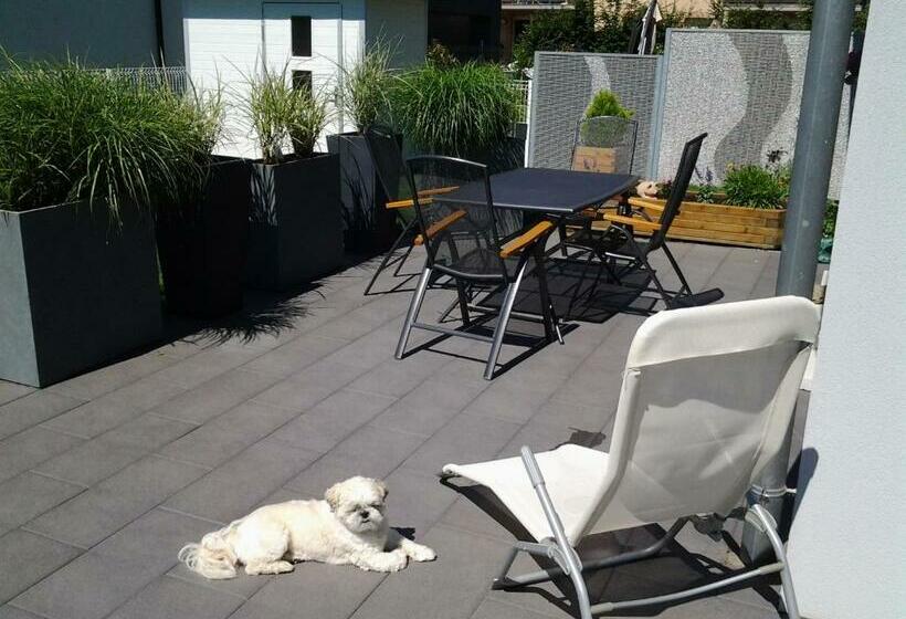 ベッドアンドブレックファースト La Maison De Roméo