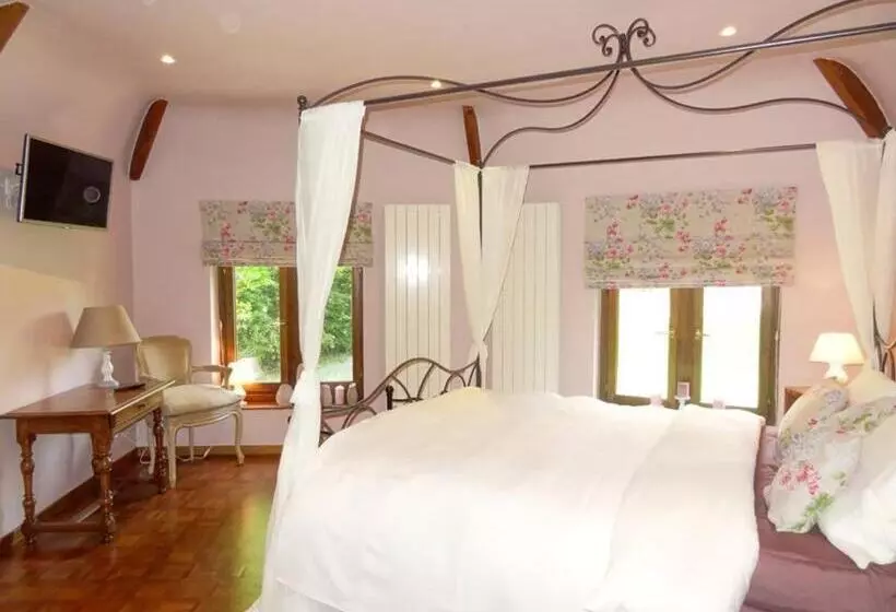 Aamiaismajoitus (B&B) Le Chateau Des Eglantines