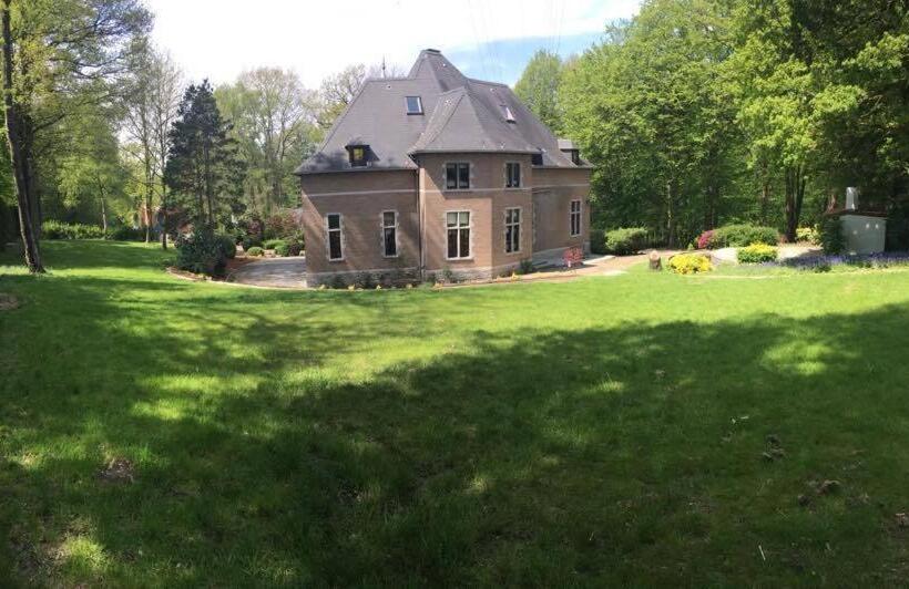 צימר Le Chateau Des Eglantines