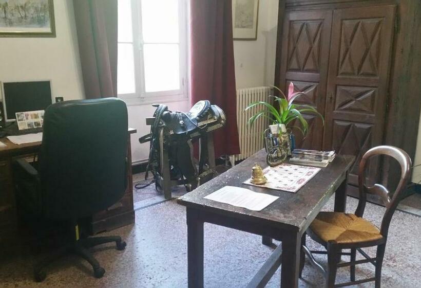 Bed and Breakfast Le Mas D Icard