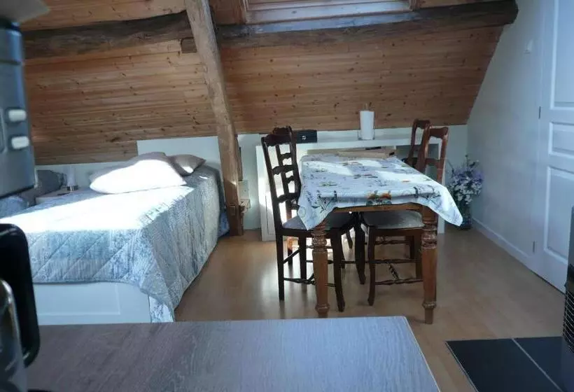 Aamiaismajoitus (B&B) Le Petit Papillon