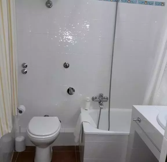 تختخواب و صبحانه Le Tre Caravelle