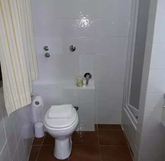 تختخواب و صبحانه Le Tre Caravelle