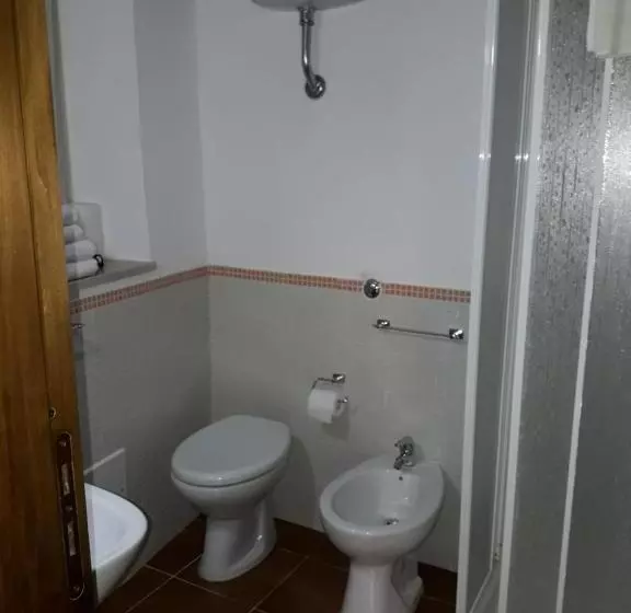 تختخواب و صبحانه Le Tre Caravelle