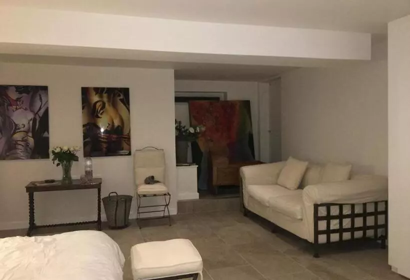 ベッドアンドブレックファースト Private Luxury Retreat