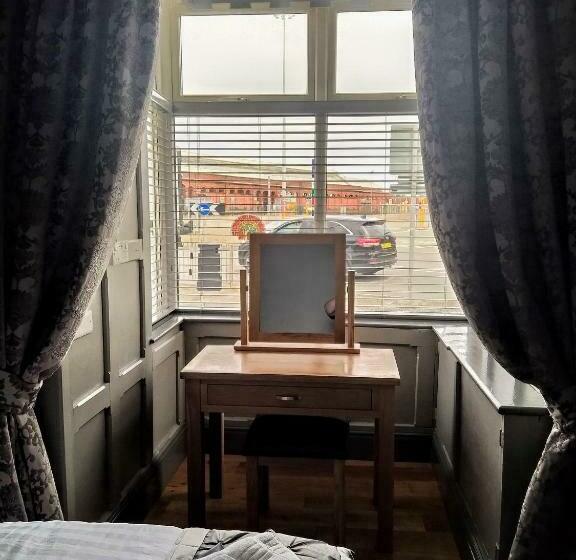 Bed and Breakfast The Edinburgh Castle