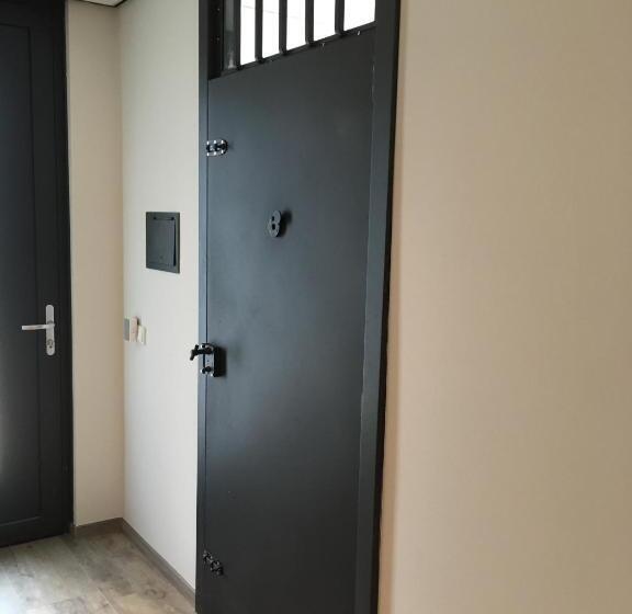 مبيت وإفطار Voormalig Politiebureau