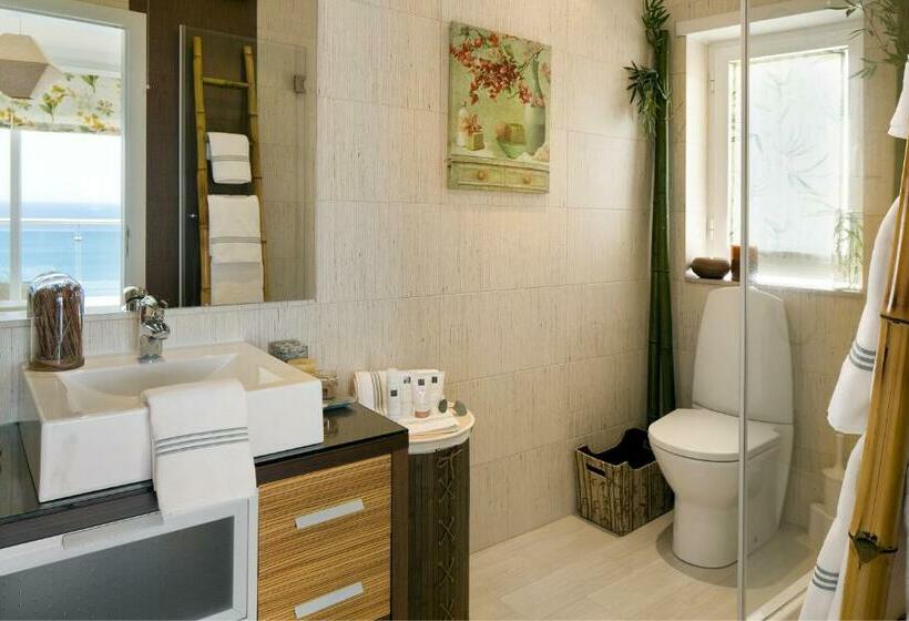 Bed and Breakfast Cali Deluxe Holidays, Sesimbra