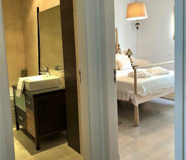 Bed and Breakfast Cali Deluxe Holidays, Sesimbra