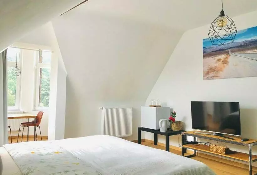 Mes Caprices B&b Villa Mosan Bord De Meuse