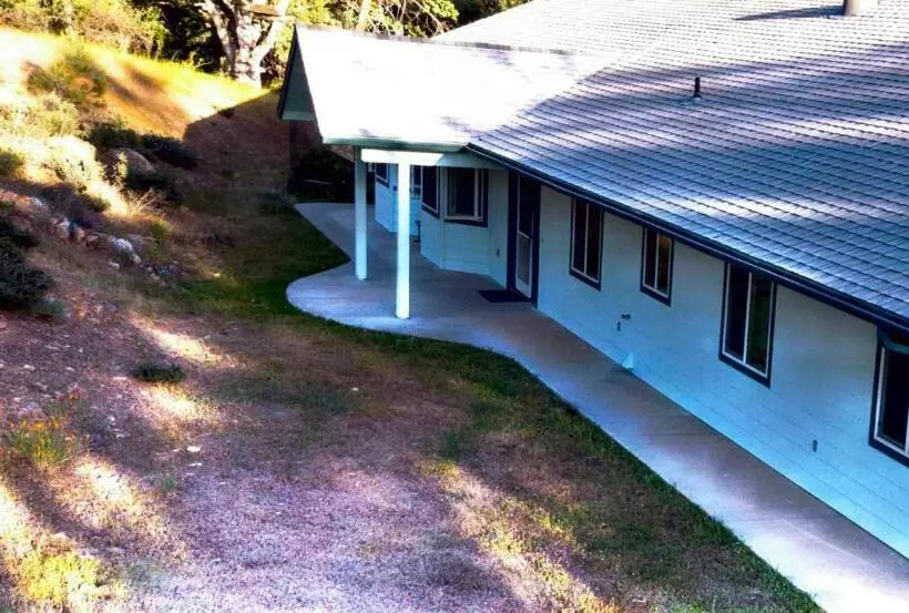 Aamiaismajoitus (B&B) Engvadonia Yosemite B And B