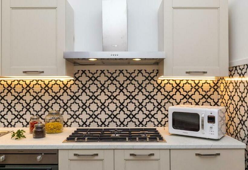 پانسیون Maison Ro