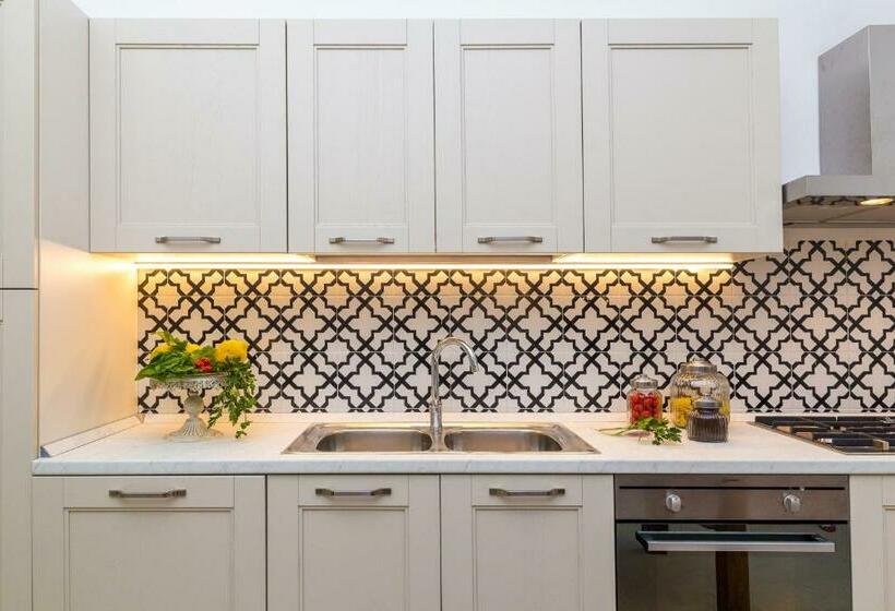 پانسیون Maison Ro