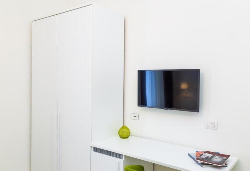 پانسیون Maison Ro