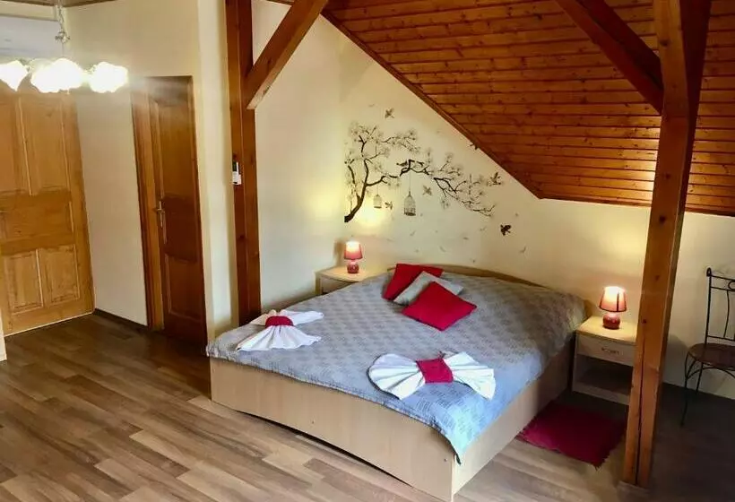 Majatalo Marta Guest House