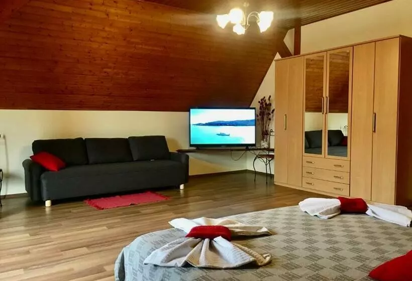 Majatalo Marta Guest House