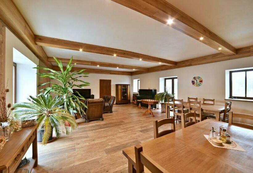 ペンション Statek Pod Lípou