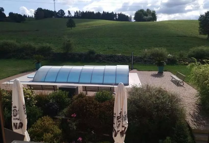 Majatalo Statek Pod Lípou