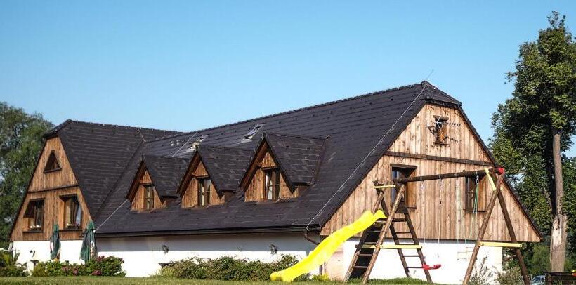 ペンション Statek Pod Lípou