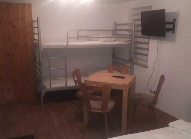 ペンション Waldhaus Crottendorf