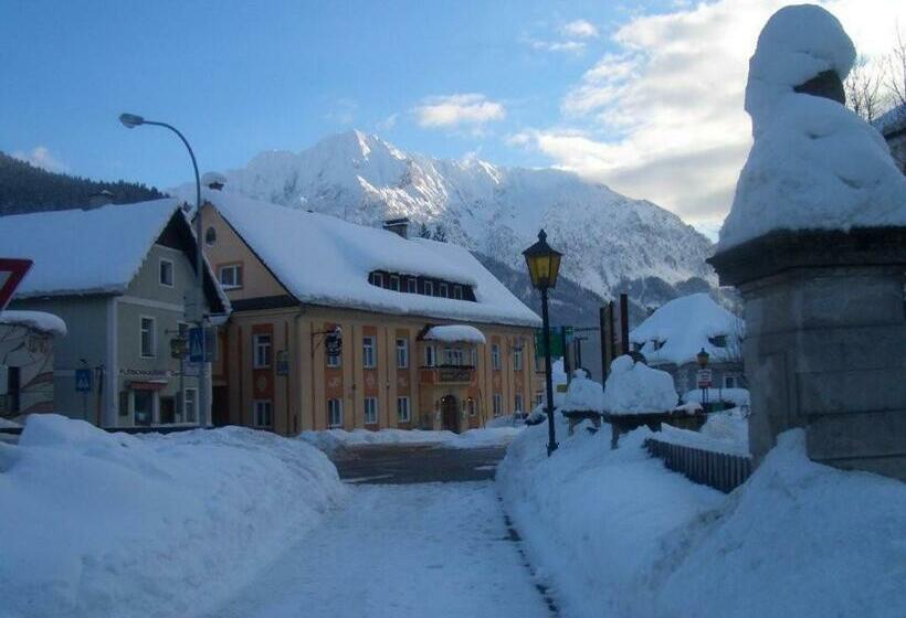 Общежитие Gästehaus Zur Post   Heritage Inn