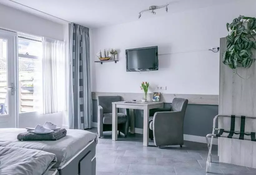 Aamiaismajoitus (B&B) Bnb  T Kraaiennest