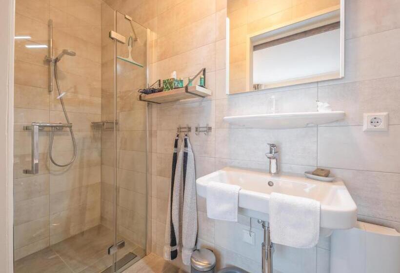 ベッドアンドブレックファースト Bnb  T Kraaiennest