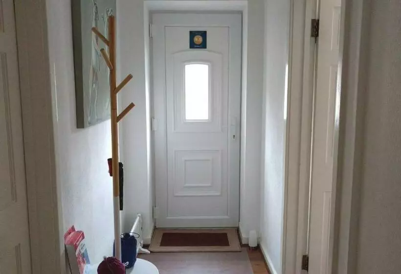 Aamiaismajoitus (B&B) Hazler Lodge