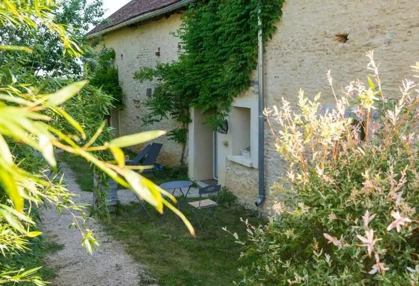 ベッドアンドブレックファースト La Fralinette