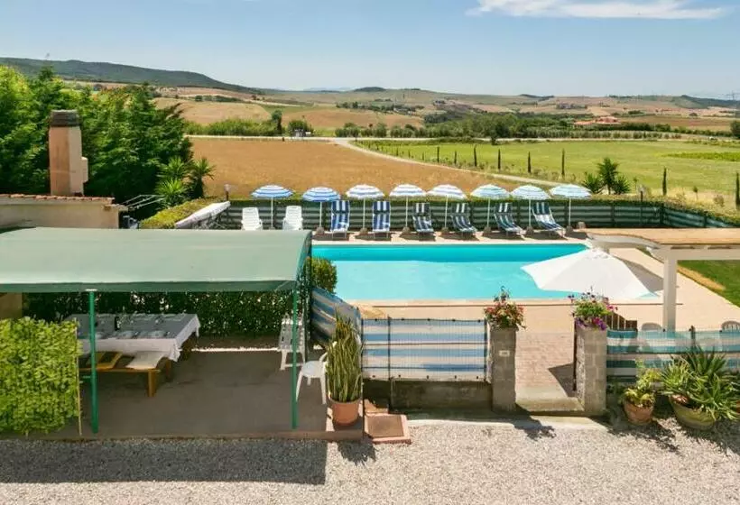 ホテル Agriturismo Case Nuove