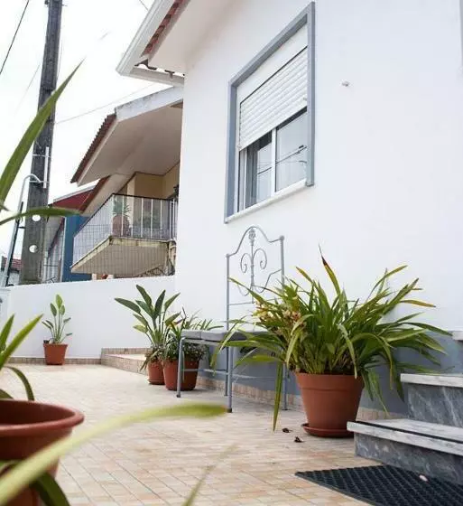 Majatalo Alojamento Das Fontes