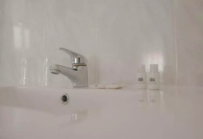 Majatalo Alojamento Das Fontes