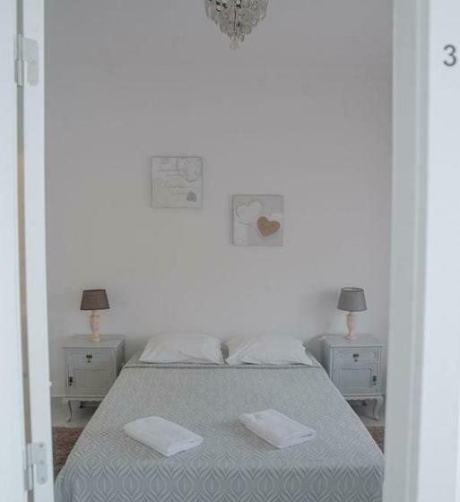 پانسیون Alojamento Das Fontes