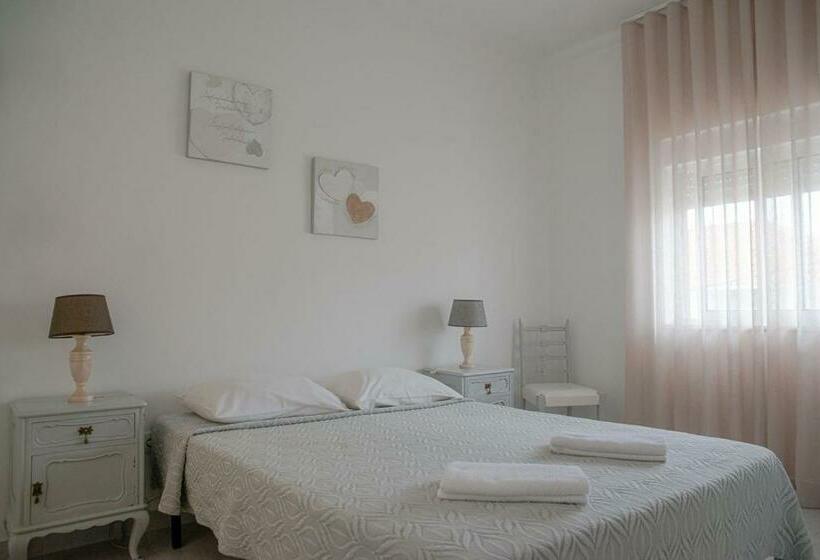 پانسیون Alojamento Das Fontes