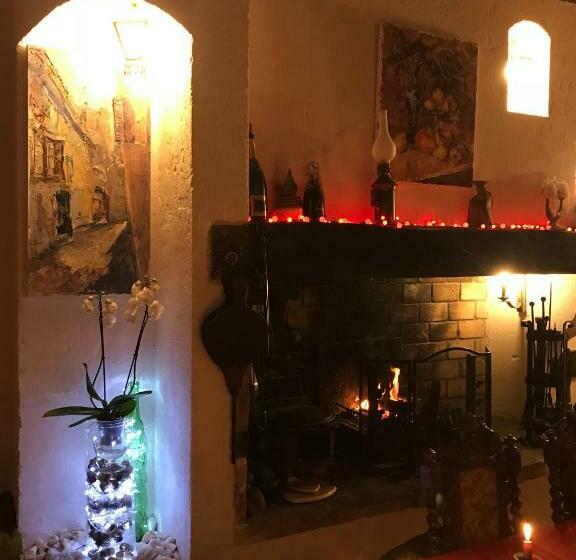 פנסיון Chez Les Artistes