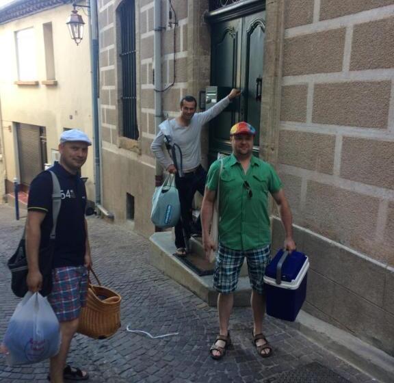 פנסיון Chez Les Artistes