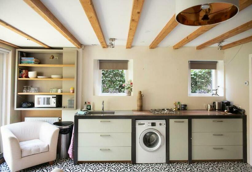 بنسيون Family House Amsterdam