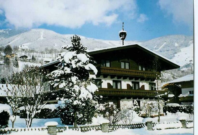 ペンション Landhof Aigner