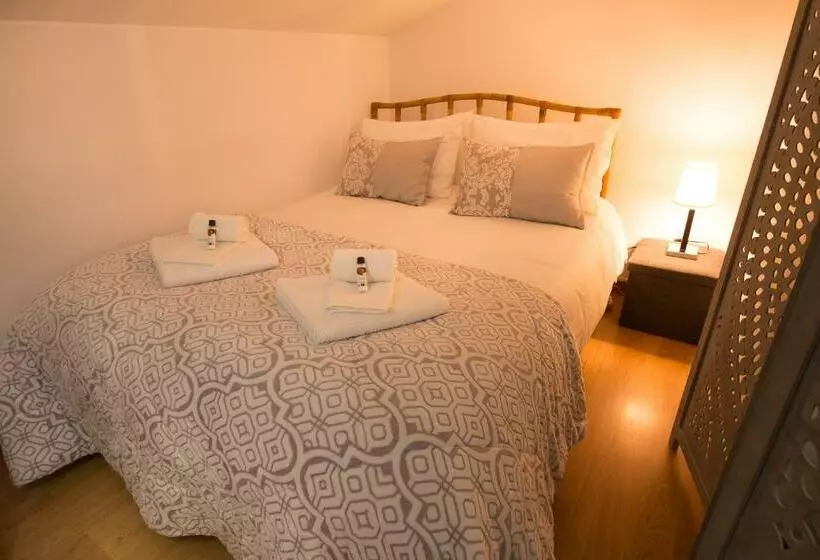 Majatalo Lousã Varandas House