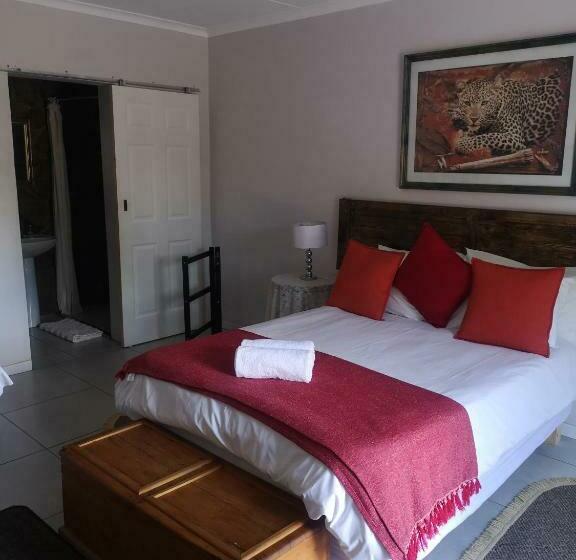 פנסיון Mimosa Guesthouse