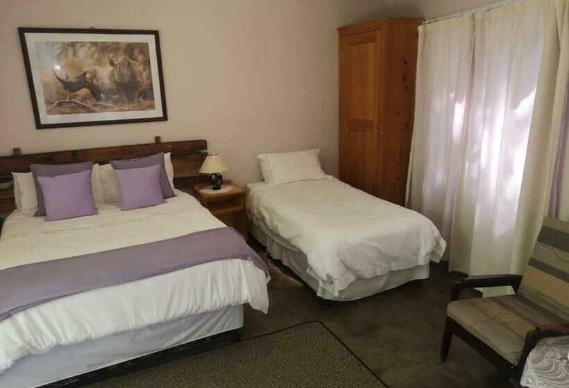 פנסיון Mimosa Guesthouse