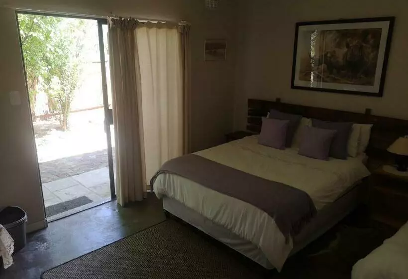 ペンション Mimosa Guesthouse